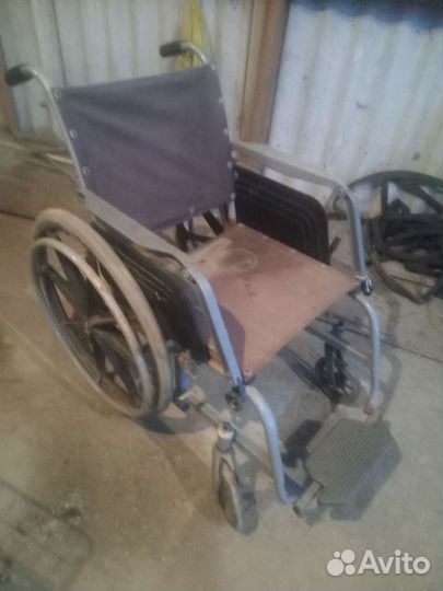 Коляска инвалидная