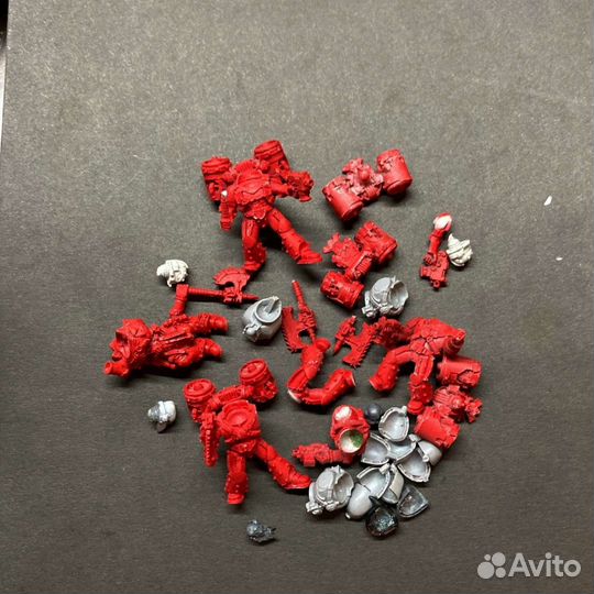 Warhammer miniatures