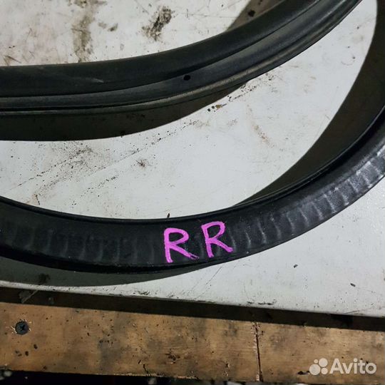 Уплотнитель двери зад правый ford focus 1 хэтчбек