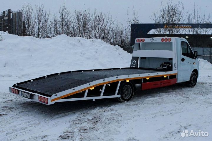 Эвакуаторная платформа (ломанного типа)