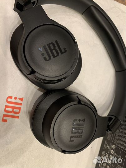 Наушники JBL tune 720bt