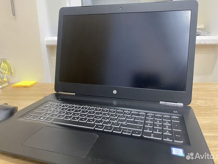 Ноутбук hp pavilion 17