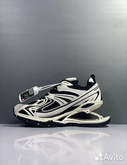 Кроссовки Balenciaga Xpander