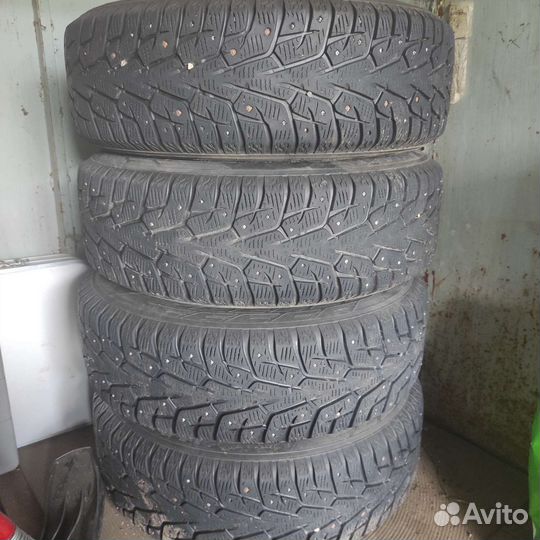 Yokohama Ice Guard IG55 215/65 R16 102T