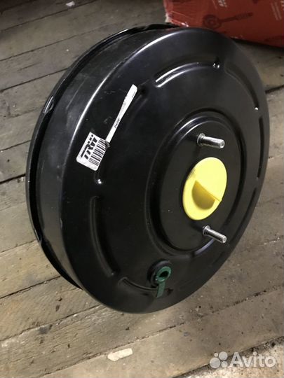 Вакуумный усилитель тормозов, Опель Виваро