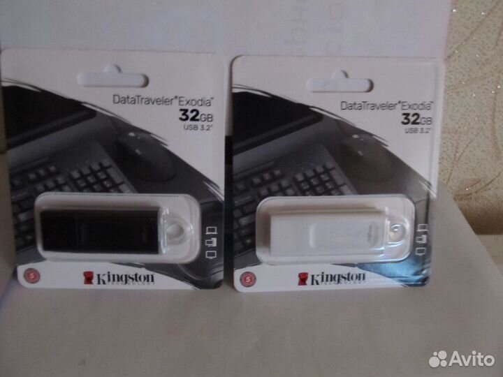 USB Flash Kingston 32 Гб