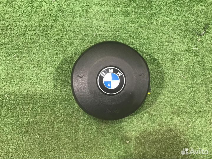 Подушка безопасности в рулевое колесо BMW 1-Series