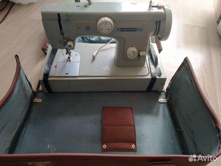 Машина швейная 132 с ножным приводом