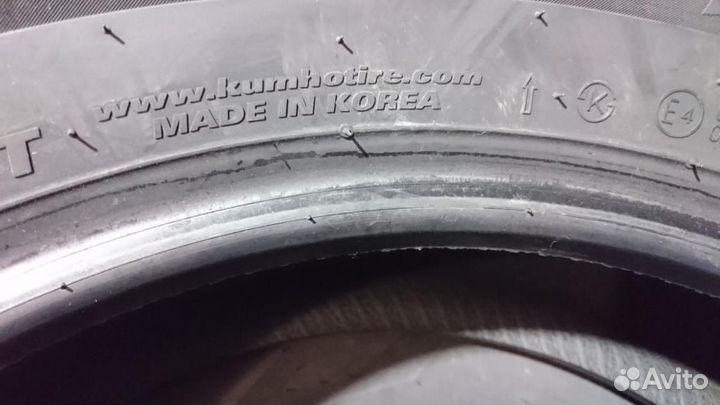 Kumho WinterCraft Ice Wi32 155/70 R13 75T