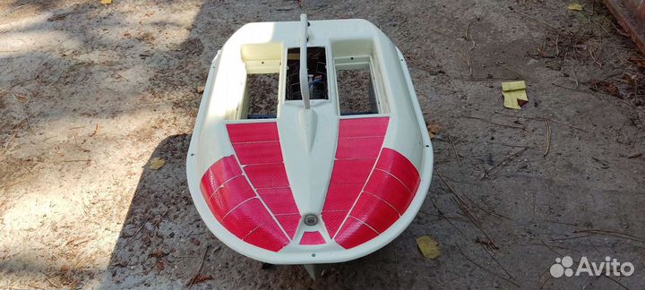 Кораблик для завоза прикормки