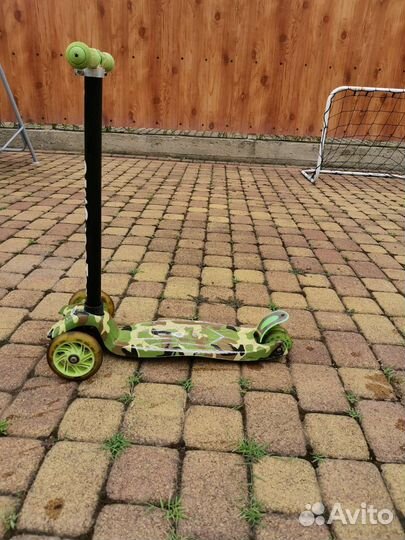 Самокат детский трехколесный