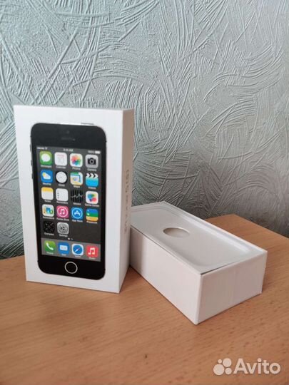 Коробка от iPhone 5s