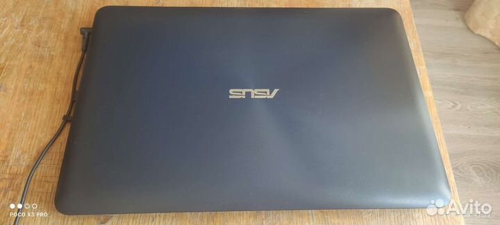 Ноутбук asus x556uq
