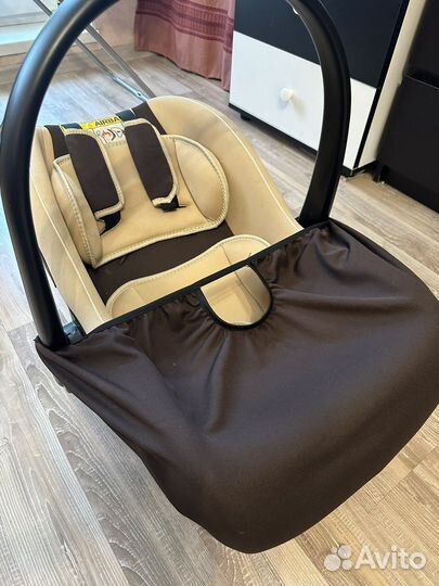 Детское автокресло-переноска (0-13 кг)