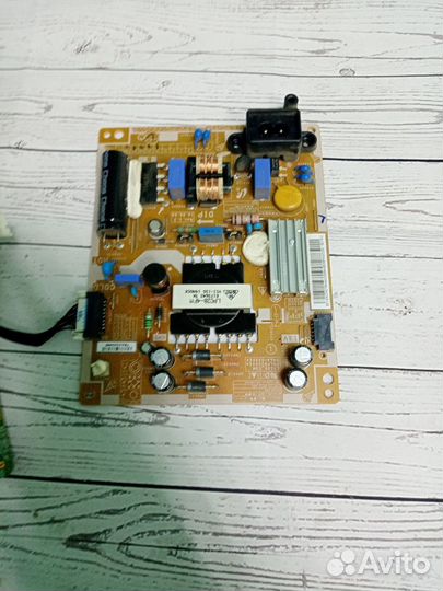 Main BN41-02098В и PSU:BN44-00696A