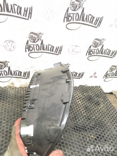 Щиток приборов Suzuki Sx4 хэтчбек M16A 2011