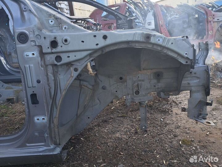 Лонжерон передний правый и левый Renault Fluence