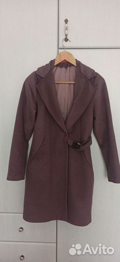 Куртка (Пальто) женское осень-весна 42 44