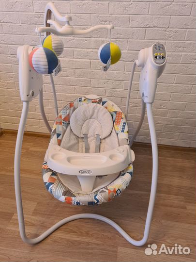 Электронные качели Graco Lovin' Hug