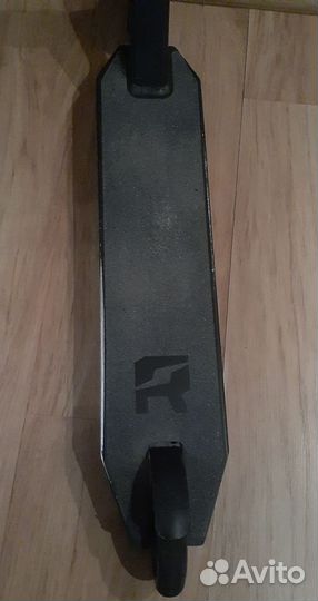 Трюковый самокат 