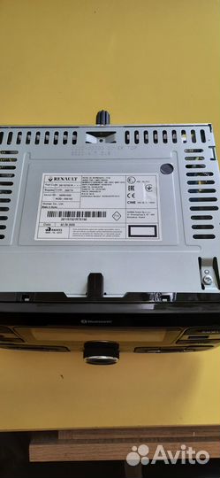 Штатная магнитола Renault logan 2