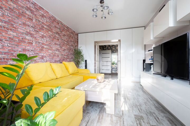 2-к. квартира, 60,9 м², 4/4 эт.