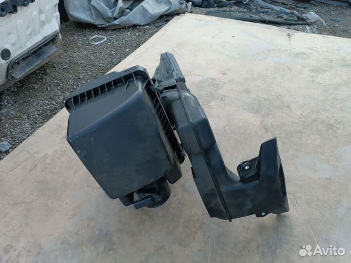 Корпус воздушного фильтра Mazda CX-5 KE 2.5L