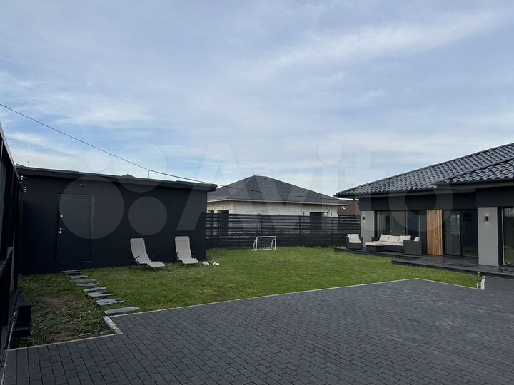 Дом 168 м² на участке 10 сот.