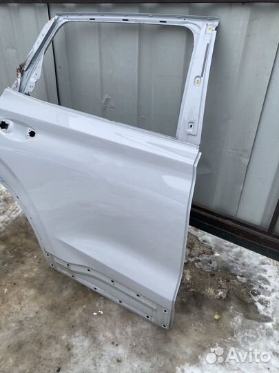 Задняя правая дверь хендай санта фе 4