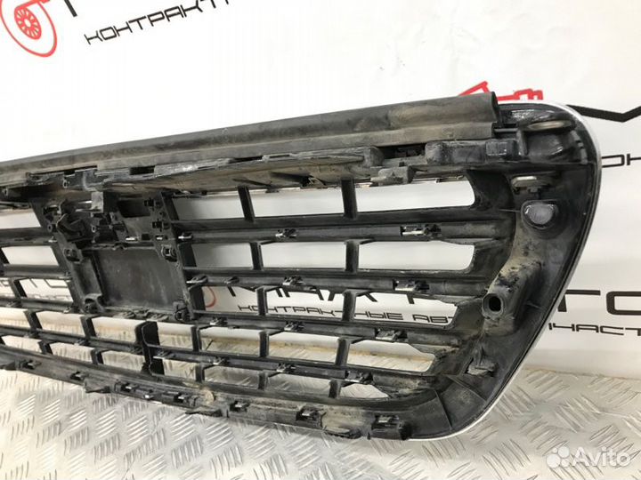 Б/У решетка радиатора передний Mercedes Benz