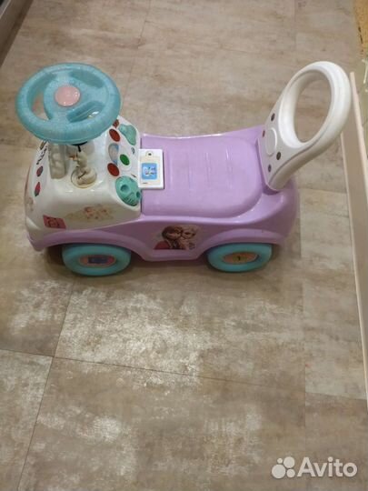 Машинка каталка