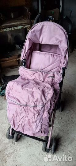 Прогулочная коляска