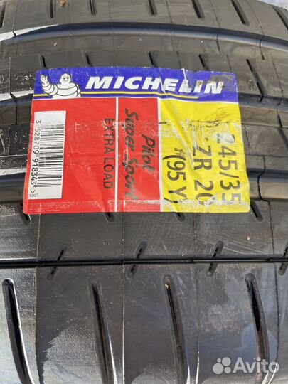 Michelin Pilot Super Sport 245/35 R20 и 305/30 R20 94Y