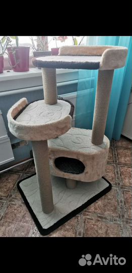 Домик для кошки с когтеточкой