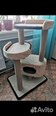 Домик для кошки с когтеточкой