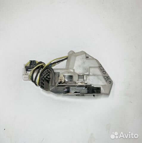 Замок задней левой двери Mercedes W220