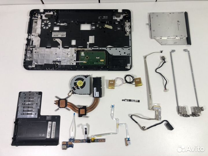 Toshiba L850-A700 на запчасти