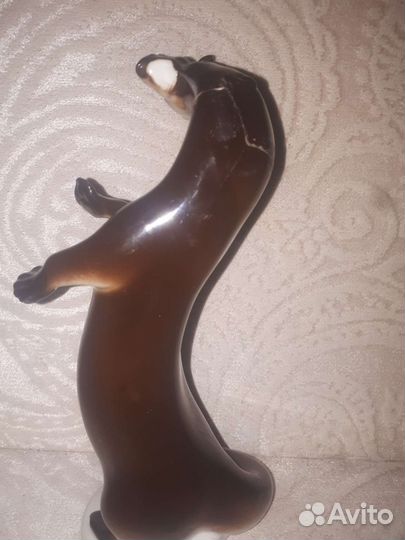 Статуэтка фарфор