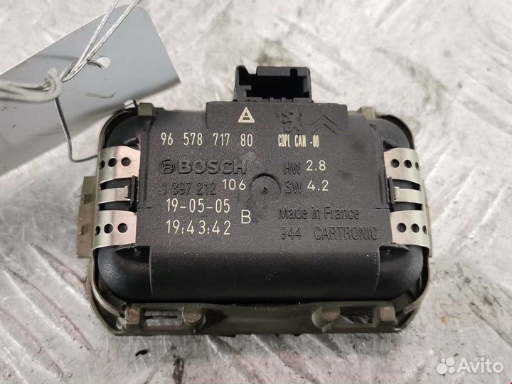Датчик дождя Peugeot 607 рест. 2005 9657871780