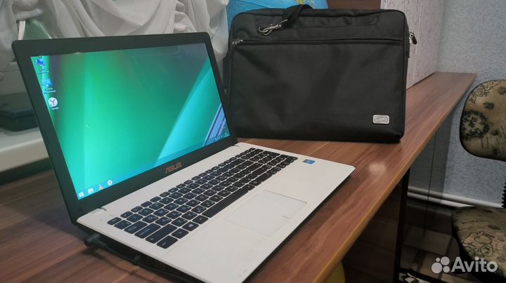 Ноутбук Asus