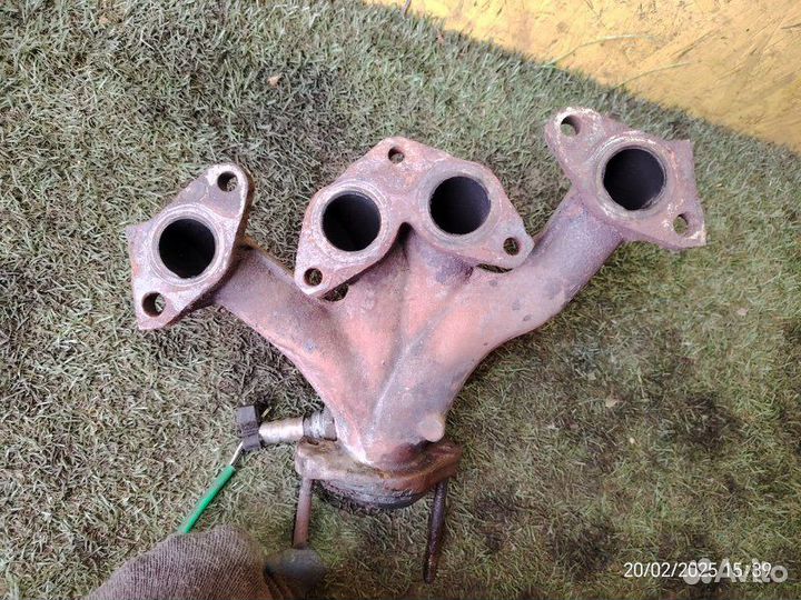 Выпускной коллектор Renault Logan K7JA710 2012