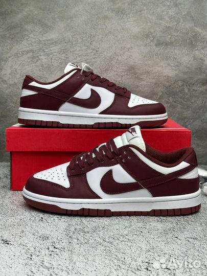 Кроссовки Nike SB Dunk Low Dark Beetroot