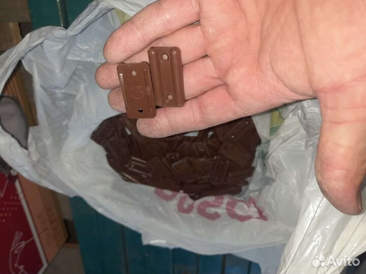 Подпятник мебельный