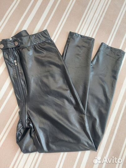 Клубная одежда из иск.кожи пикантные леггинсы. М