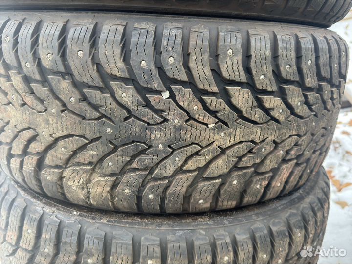 Nokian Tyres Hakkapeliitta 9 SUV 275/45 R21