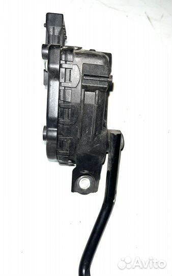 Педаль газа электронная Nissan Primera P12