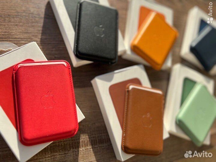 Apple leather wallet (кошелек MagSafe)