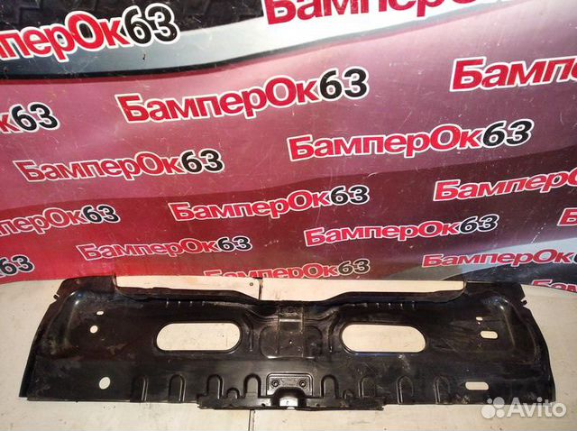 Панель задка Renault Sandero 2009 задн. нов