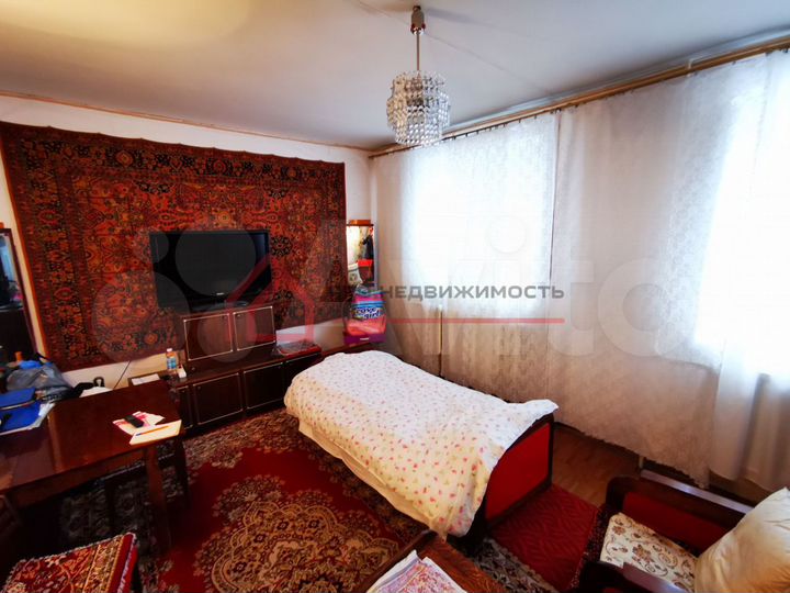 4-к. квартира, 84 м², 2/9 эт.