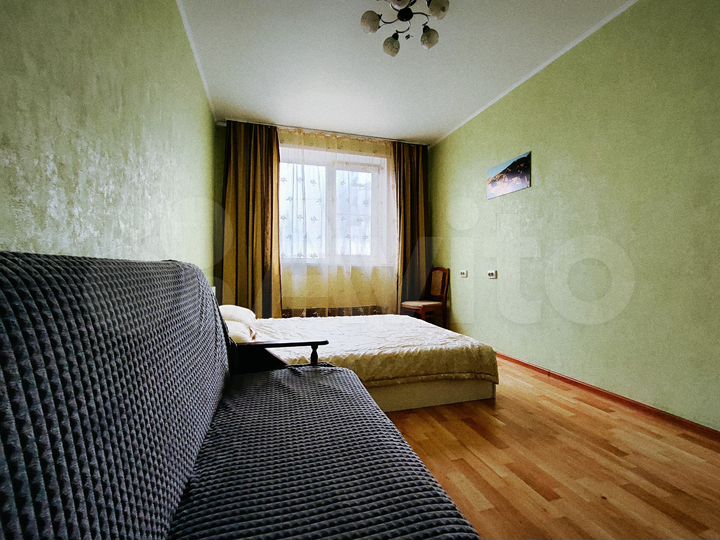 2-к. квартира, 60 м², 3/17 эт.